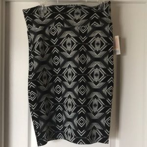 LulaRoe Cassie Pencil Skirt